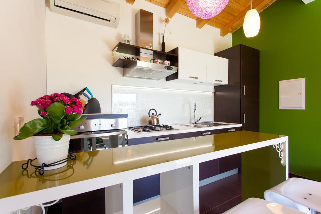 Premium Central Apartments Vrsar Luaran gambar